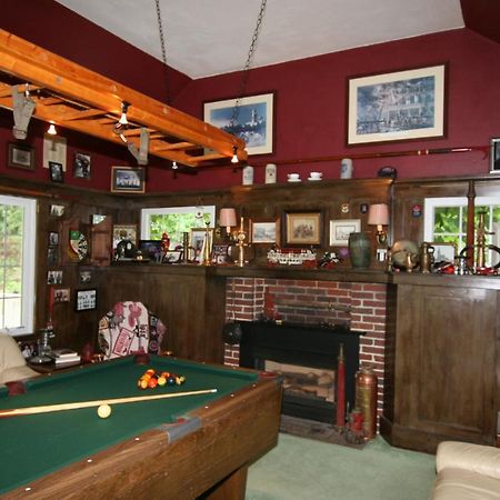 Howarth House Bed And Breakfast Fitchburg Exterior foto